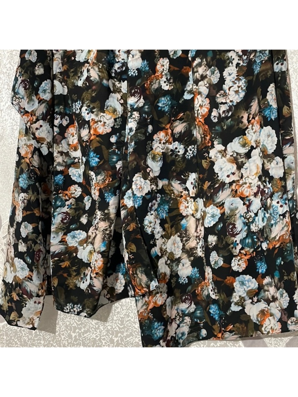 Floral print scarf